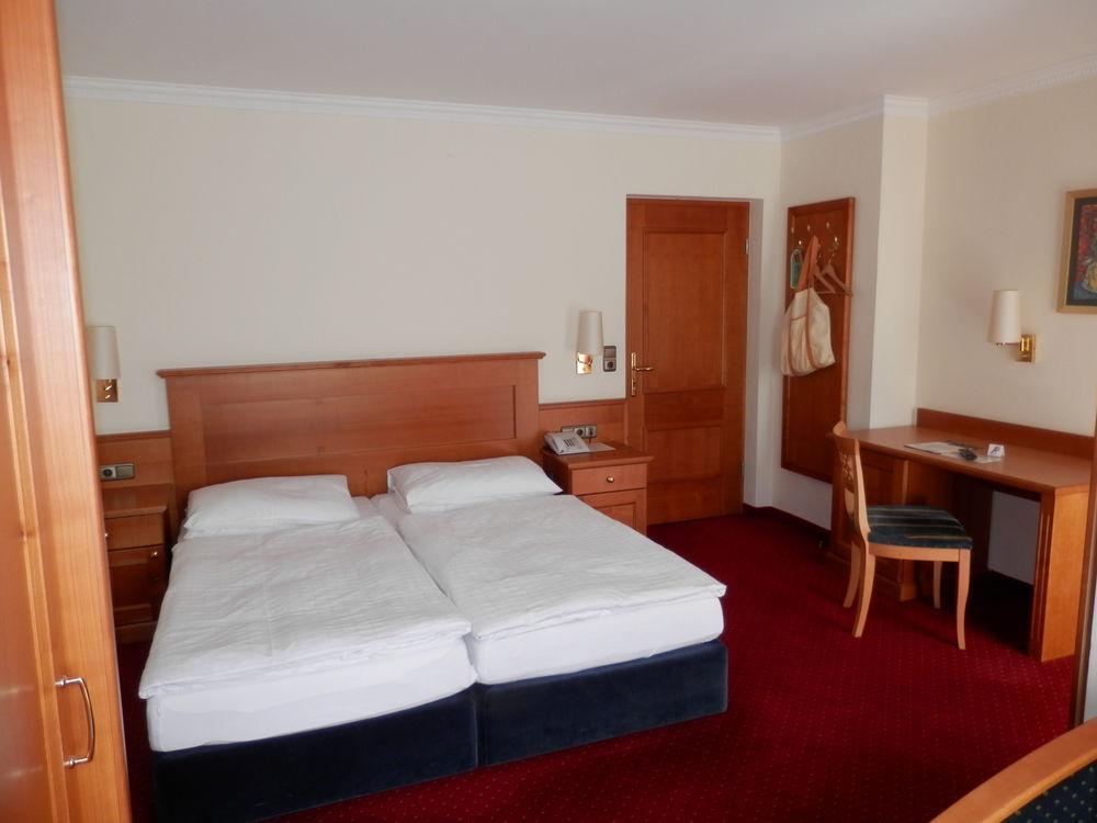 Hotel Tauernblick - Thermenhotels Gastein บาดฮอฟกัสไตน์ ภายนอก รูปภาพ